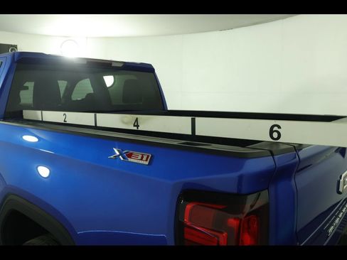 Used 2023 GMC Sierra 1500 Elevation w/ X31 Off-Road Package AWD/4WD image 14