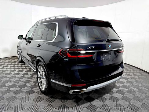 Used 2024 BMW X7 xDrive40i AWD/4WD image 5