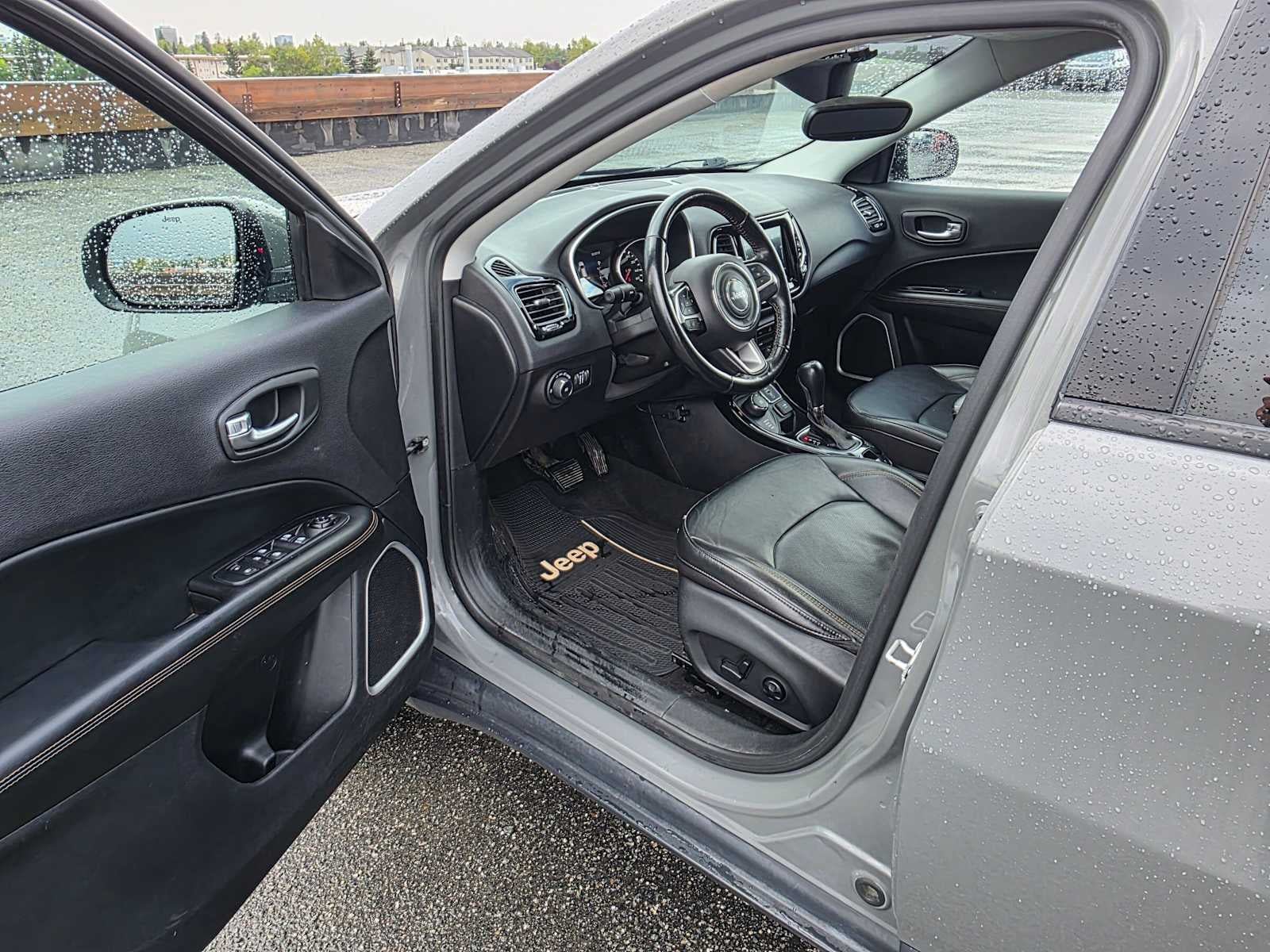 Used 2020 Jeep Compass Limited AWD/4WD image 19