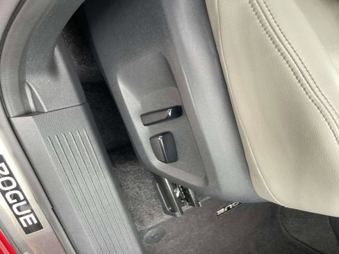 Used 2023 Nissan Rogue SL w/ SL Premium Package FWD image 19