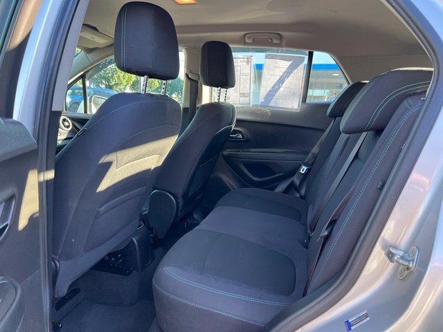 Used 2016 Chevrolet Trax LS AWD/4WD image 12