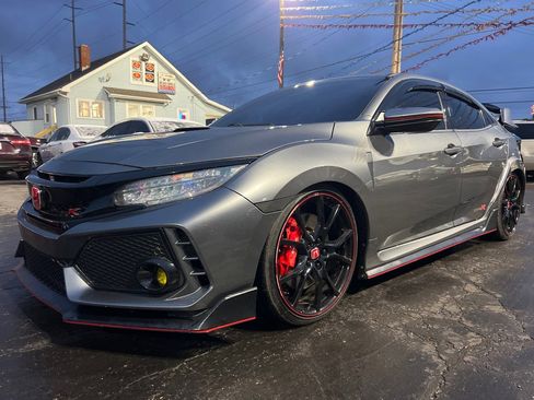 Used 2019 Honda Civic Type R image 3