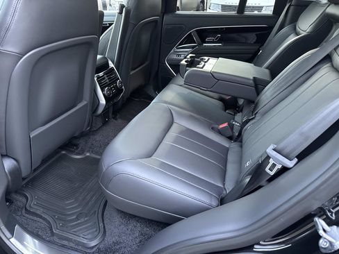 New 2026 Land Rover Range Rover SE AWD/4WD image 15