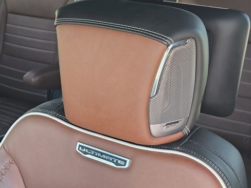 Used 2023 GMC Yukon XL Denali Ultimate image 17