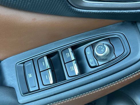 Used 2023 Subaru Forester Touring image 13