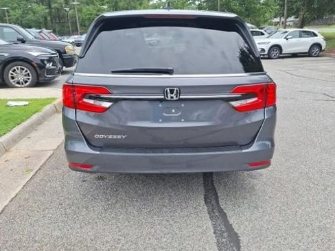 Used 2023 Honda Odyssey EX-L image 5