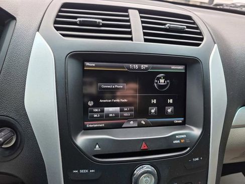 Used 2015 Ford Explorer XLT w/ Equipment Group 202B image 13