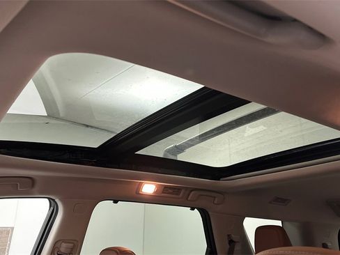 New 2025 Nissan Pathfinder Platinum w/ Cargo Package image 13