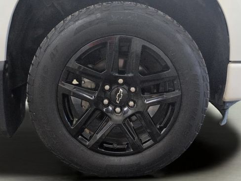 Used 2023 Chevrolet Silverado 1500 RST AWD/4WD image 28