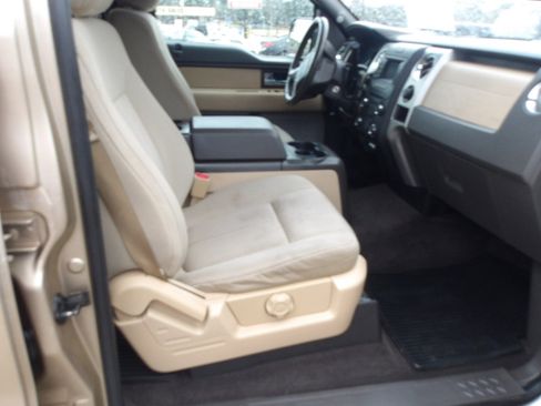 Used 2014 Ford F150 XLT w/ Equipment Group 302A Luxury image 10