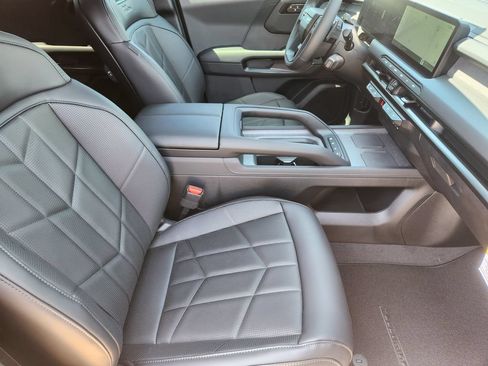 New 2027 Kia Telluride SX X-Line w/ Towing Package AWD/4WD image 13