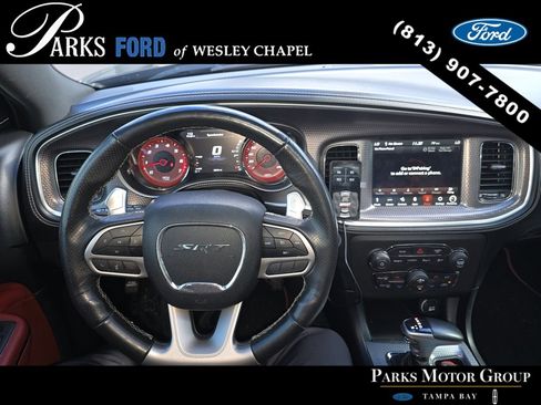 Used 2022 Dodge Charger SRT Hellcat w/ Harman/Kardon Audio Group image 4