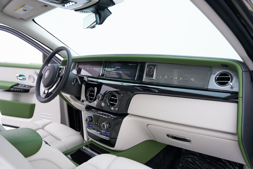 Used 2026 Rolls-Royce Phantom Extended Wheelbase RWD image 55