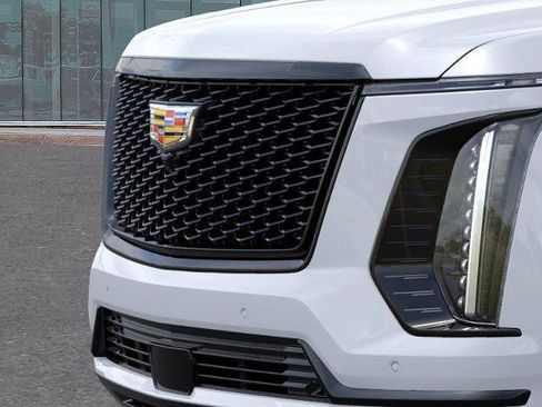 New 2026 Cadillac Escalade Platinum Sport w/ LPO, ONYX Package AWD/4WD image 38