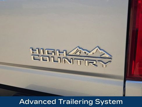 Used 2022 Chevrolet Silverado 2500 High Country AWD/4WD image 34
