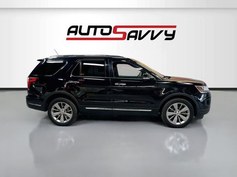 Used 2018 Ford Explorer Limited AWD/4WD image 8