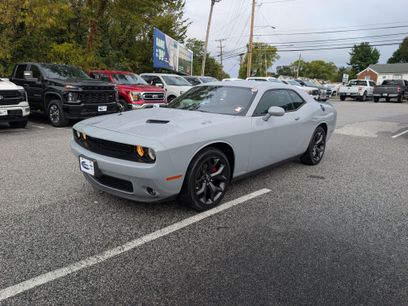 Used 2020 Dodge Challenger SXT w/ Blacktop Package