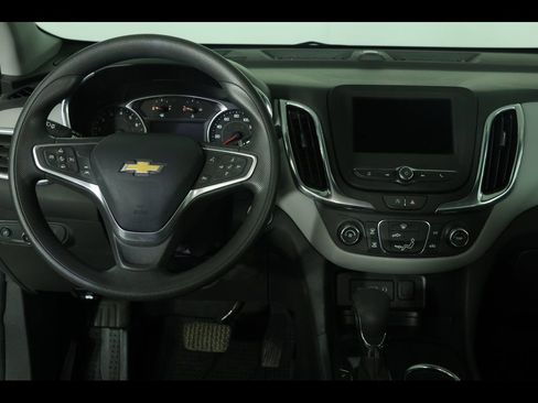 Used 2023 Chevrolet Equinox LS w/ LS Convenience Package image 15