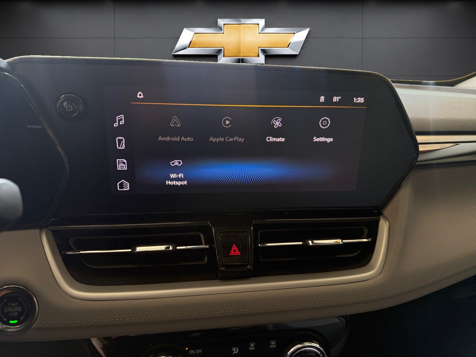 Used 2026 Chevrolet TrailBlazer LT w/ Convenience Package FWD image 27