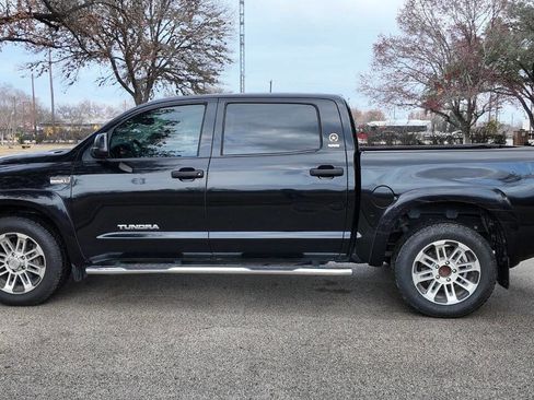 Used 2012 Toyota Tundra 2WD CrewMax w/ SR5 Pkg image 3