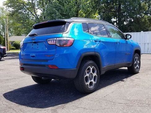 Used 2022 Jeep Compass Trailhawk w/ Trailhawk Convenience Group AWD/4WD image 5