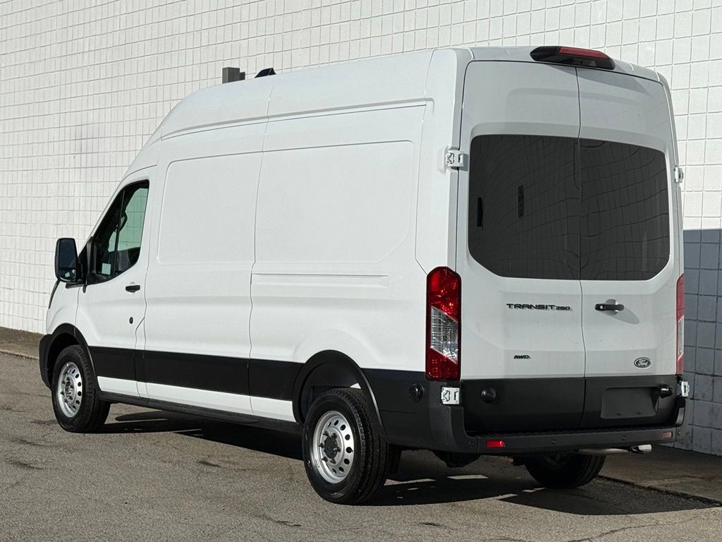 New 2026 Ford Transit 250 148 High Roof AWD w/ Load Area Protection Package image 29