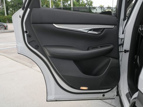 Certified 2023 INFINITI QX50 Luxe AWD/4WD image 31