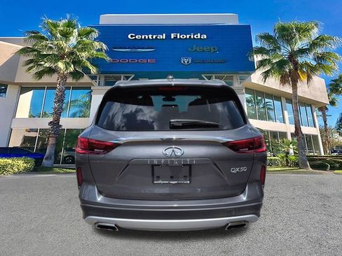 Used 2020 INFINITI QX50 Luxe w/ Navigation Package FWD image 5