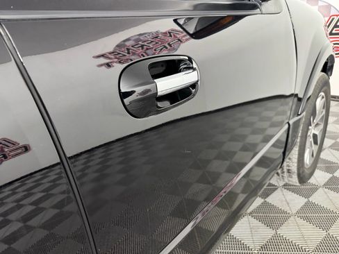 Used 2017 Ford Expedition XLT w/ Equipment Group 202A image 30