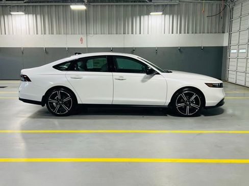 New 2026 Honda Accord SE image 18