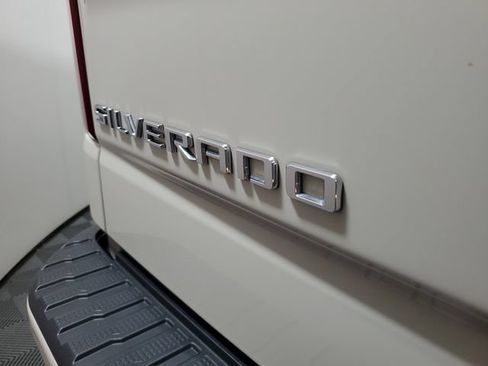 Used 2026 Chevrolet Silverado 1500 RST w/ RST Select Package AWD/4WD image 5