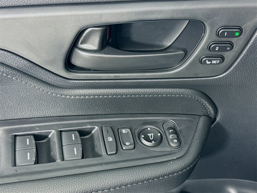 New 2026 Honda Odyssey Sport-L image 24