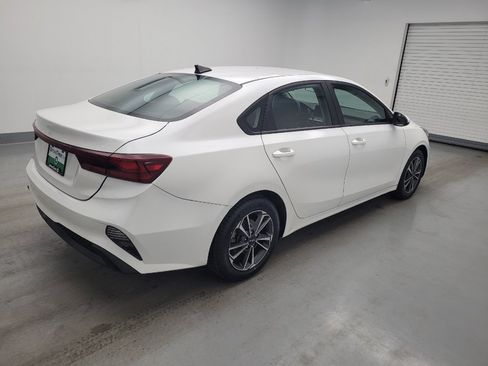 Used 2024 Kia Forte LXS FWD image 10