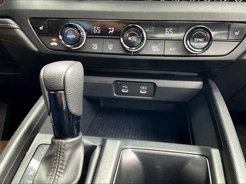 Used 2023 Honda Accord EX image 16