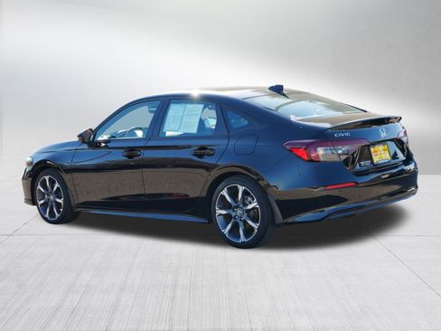 Certified 2025 Honda Civic Sport Touring image 5