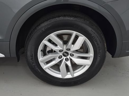 Used 2023 Audi Q5 2.0T Premium w/ Convenience Package image 34