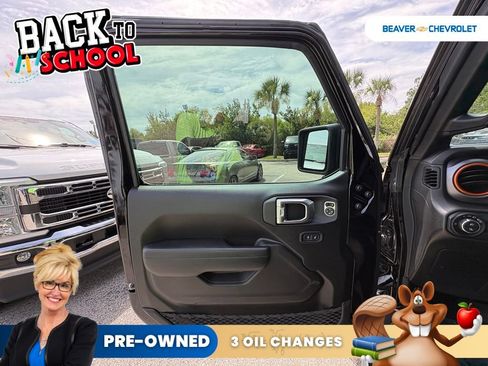 Used 2022 Jeep Gladiator Mojave w/ LED Lighting Group AWD/4WD image 31