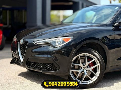 Used 2018 Alfa Romeo Stelvio Sport w/ Quick Order Package 22J Sport AWD/4WD image 2