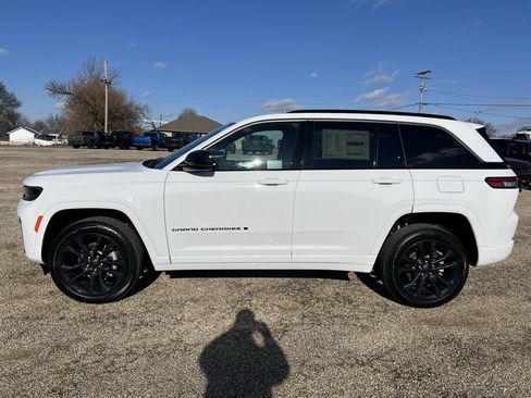 New 2026 Jeep Grand Cherokee Limited image 2