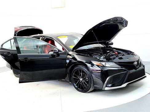 Certified 2021 Toyota Camry XSE image 12