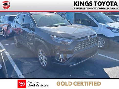 Certified 2023 Toyota RAV4 Limited w/ Limited Grade Weather Package AWD/4WD image 6