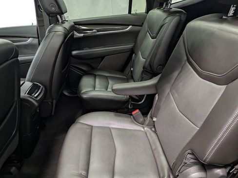 Used 2024 Cadillac XT6 Sport image 13