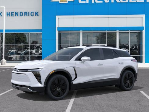 New 2026 Chevrolet Blazer EV LT image 3