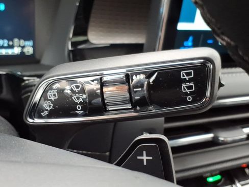Used 2025 Lincoln Corsair Grand Touring w/ Equipment Group 302A AWD/4WD image 26