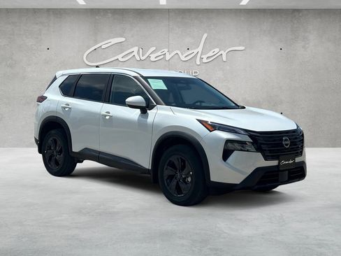 Certified 2026 Nissan Rogue SV w/ Cold Weather Package FWD image 2