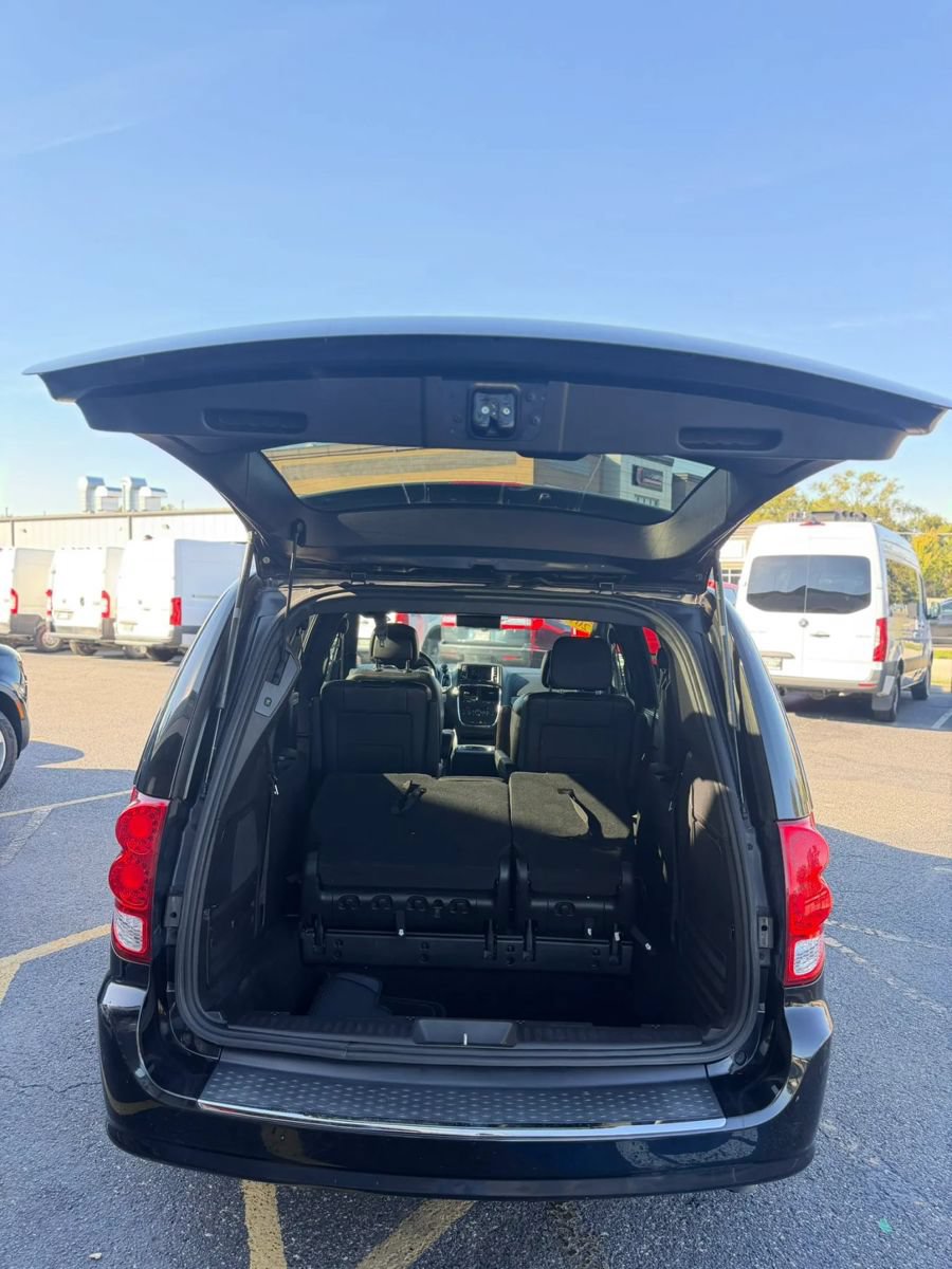 Used 2019 Dodge Grand Caravan GT FWD image 8