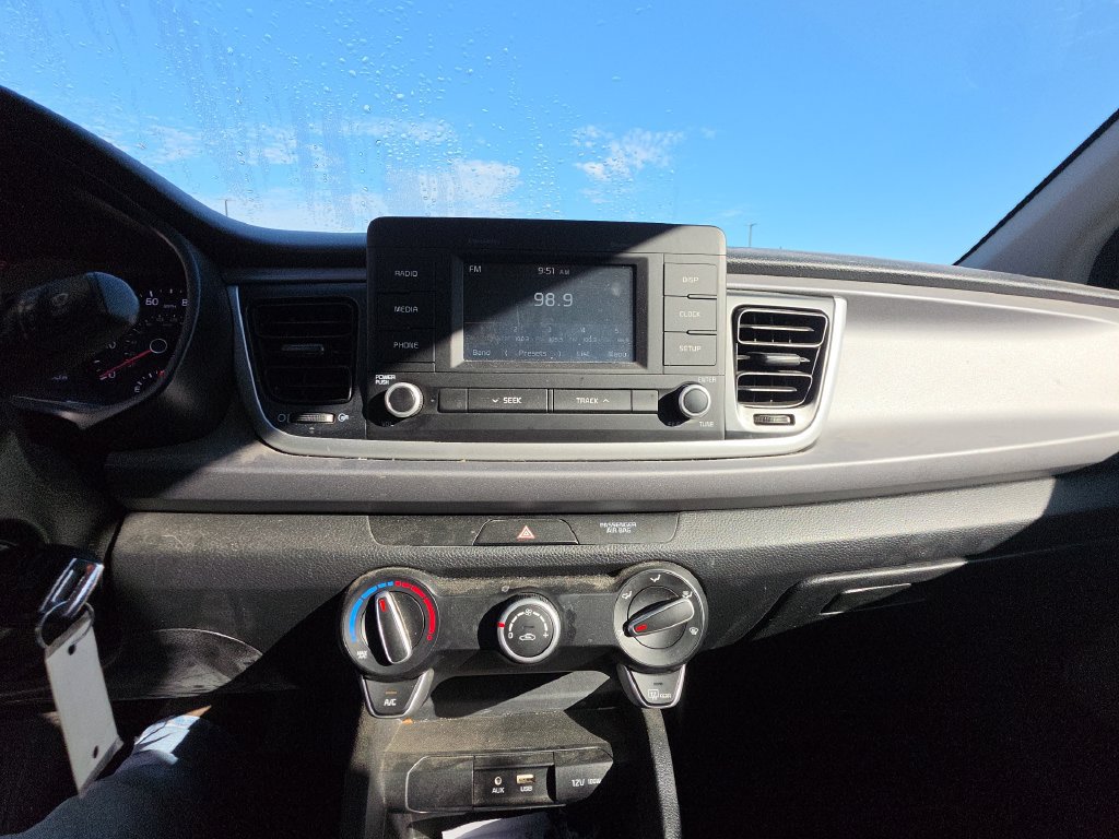 Used 2018 Kia Rio S FWD image 13