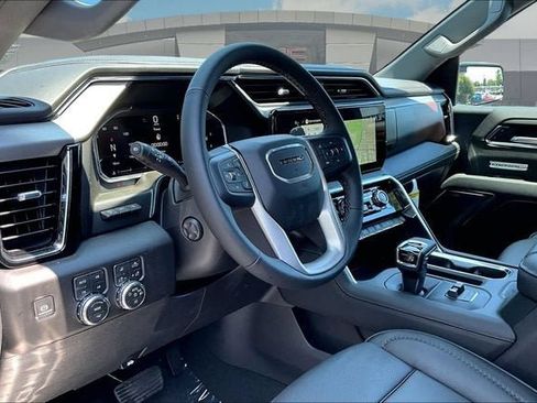 New 2026 GMC Sierra 1500 Denali w/ Denali Reserve Package AWD/4WD image 7