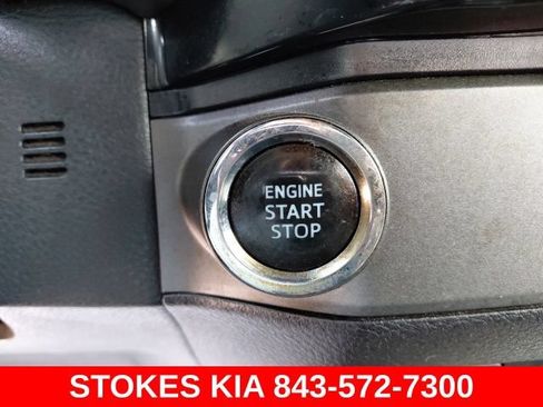 Used 2017 Toyota Tacoma TRD Off-Road w/ Tow Package RWD image 13