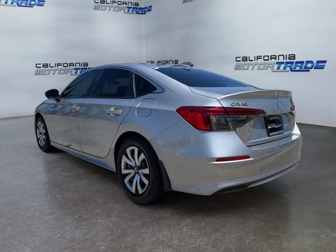 Used 2022 Honda Civic LX image 7